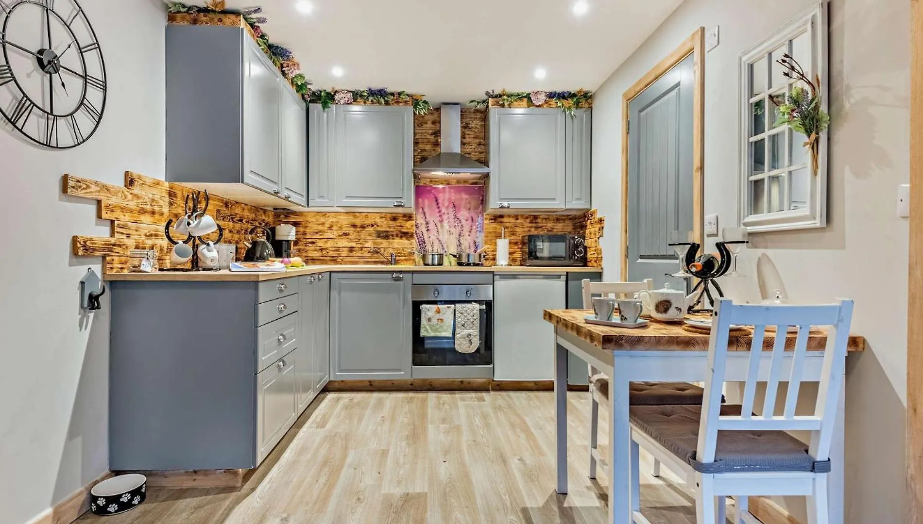 1 Bed In Christchurch 54900 Ringwood 0*,