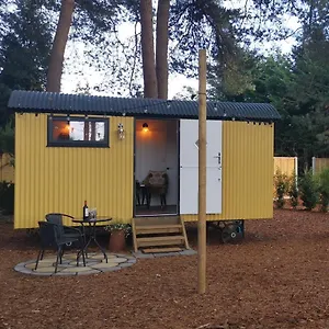  Holiday home Forest Heath Shepherd's Huts
